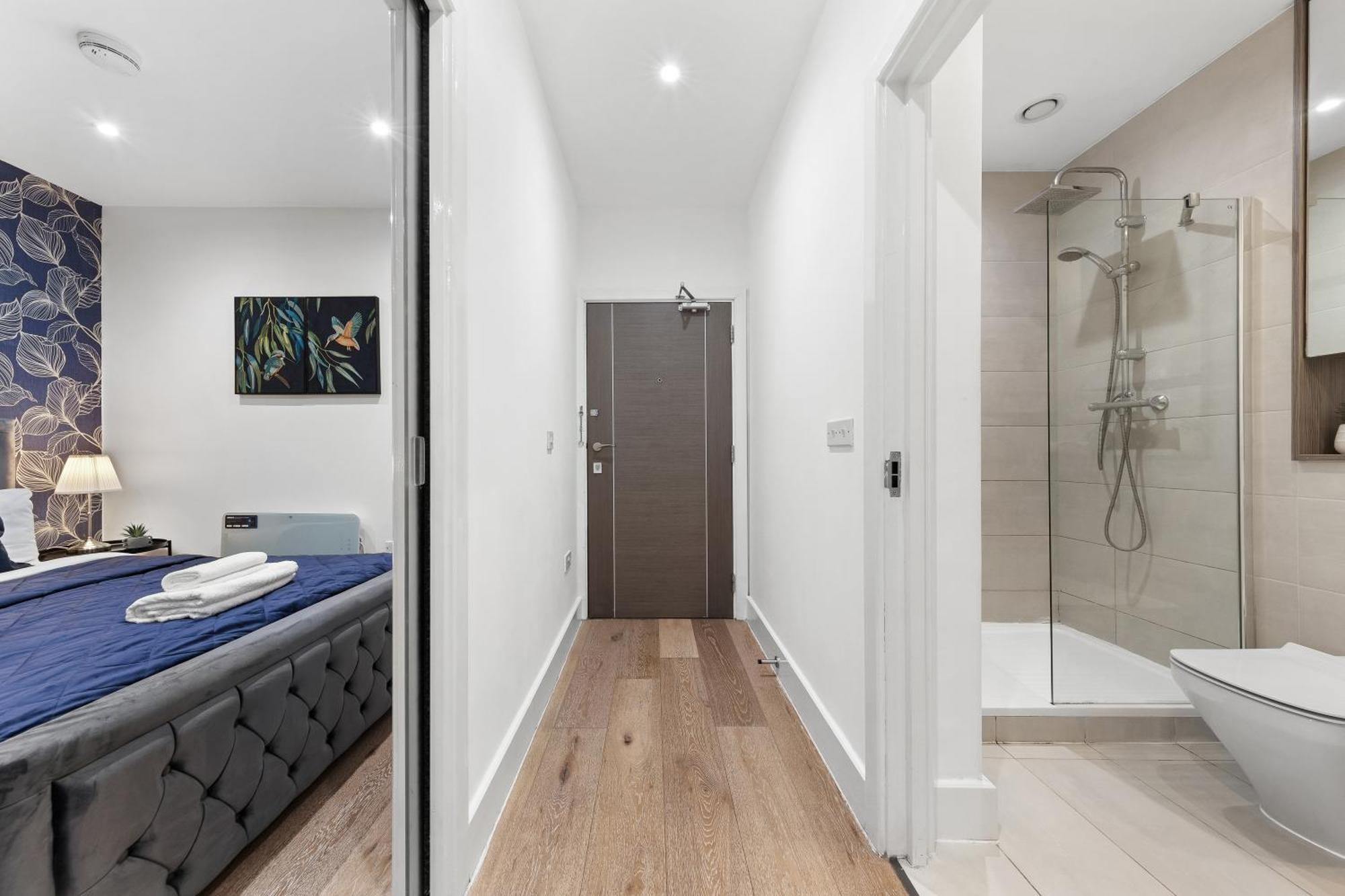Modern One Bedroom Flat - Sleeps 5 -Near Heathrow - London Ub3 Exterior photo