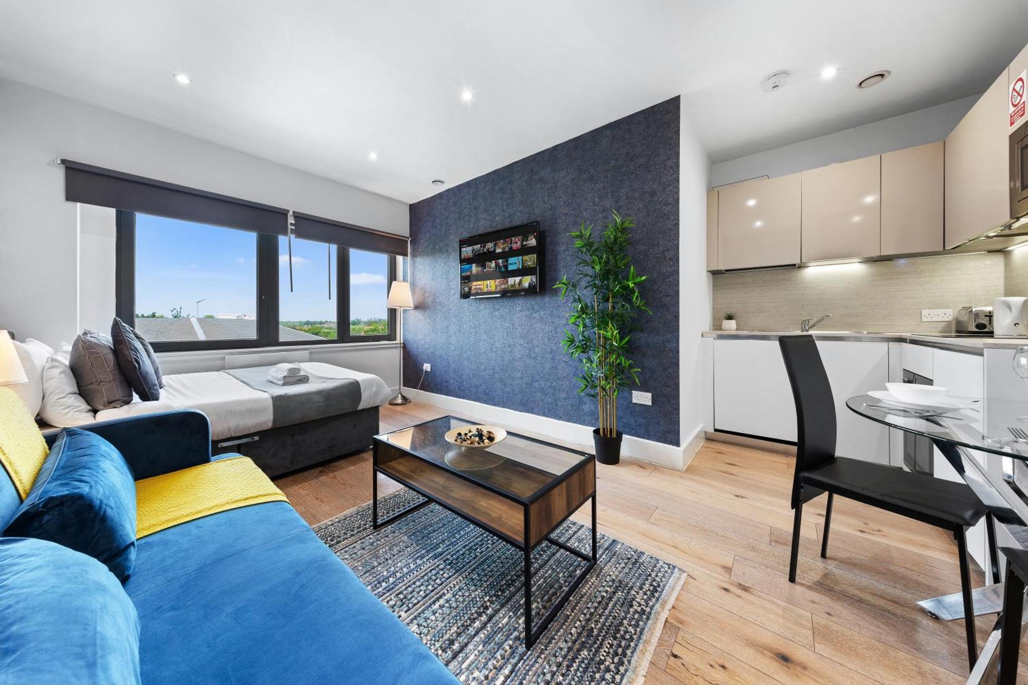 Modern One Bedroom Flat - Sleeps 5 -Near Heathrow - London Ub3 Exterior photo